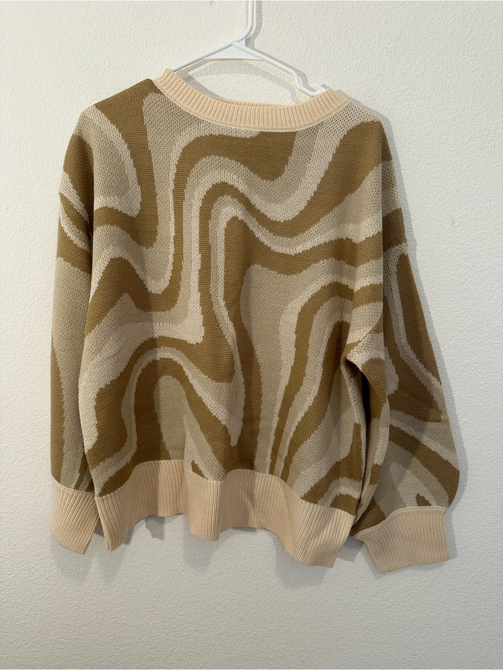 Altar’s State abstract swirl crewneck sweater, Medium NWOT